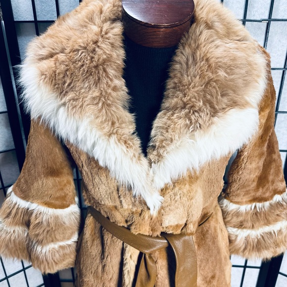 BOLD Collar BELL Sleeves Unbranded Vintage Full Length Rabbit Fur Coat - Picture 3 of 7